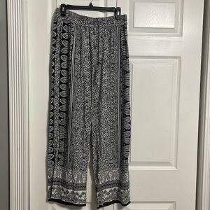 Black and white pants